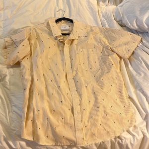 Goodfellow; white and yellow stripes with palm trees, slim fit, xtra large